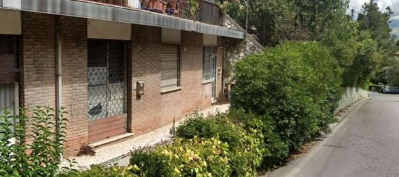 Квартира с 2 спальнями в Перуджа, Италия № 377494 21