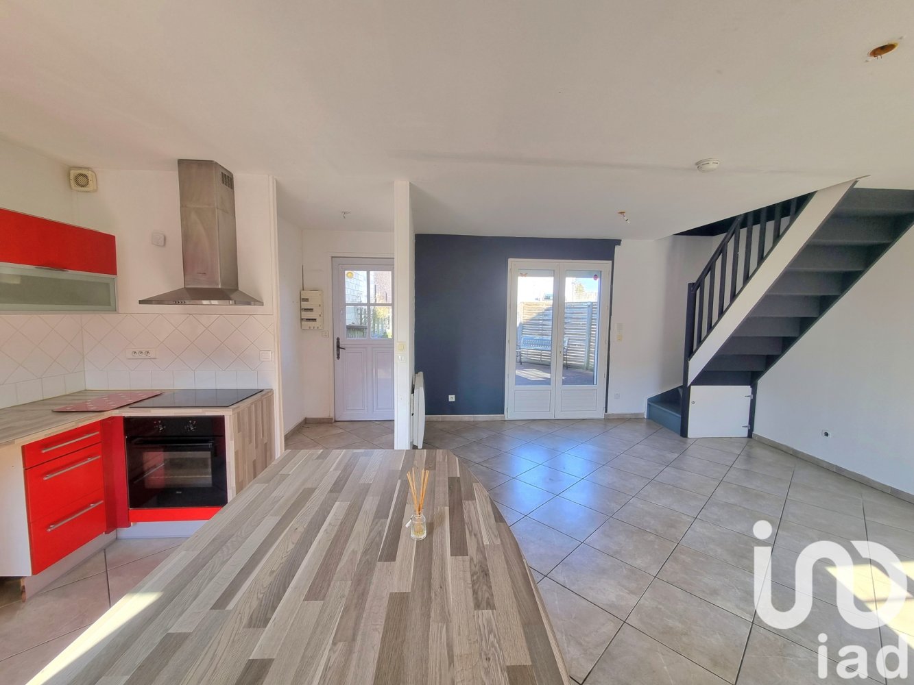 Дом с 3 спальнями в Сомма, Франция № 52922