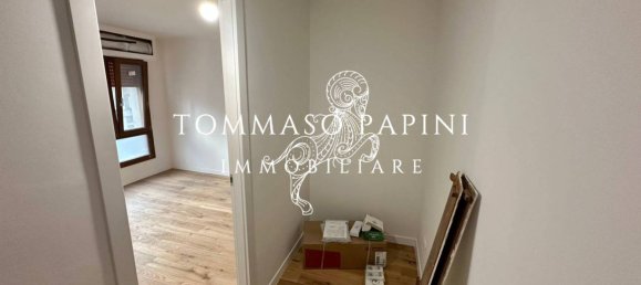 2 bedrooms Apartment in Florence, Italy No. 330115 10