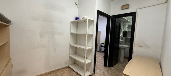 Коммерческая недвижимость 112м² в Гуардамар-дель-Сегура, Испания № 142435 10