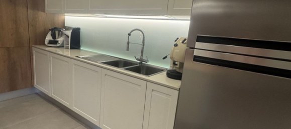 4 bedrooms Apartment in Avellino, Italy No. 371080 5