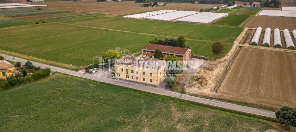 4-salle Appartement à Castenaso, Italy No. 280376 50