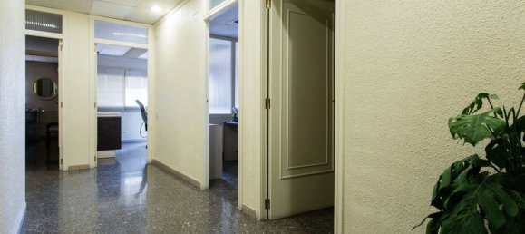 175m² Office in Castellon de la Plana, Spain No. 116919 2