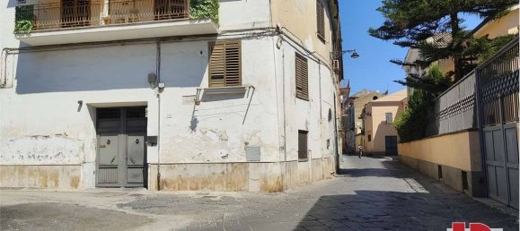 2 bedrooms Apartment in Santa Maria Capua Vetere, Italy No. 330230 2