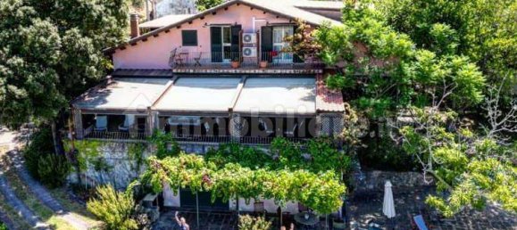 380m² Hotel in Magomadas, Italy No. 320182 2