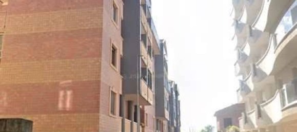 2 bedrooms Apartment in Novara, Italy No. 262650 3