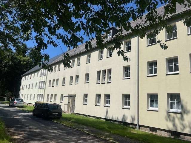 3 rooms Apartment in Erzgebirgskreis, Germany No. 272410