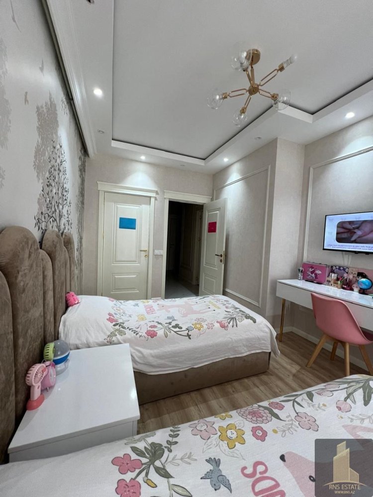 3 bedrooms Apartment in Khatay, Azerbaijan No. 1688