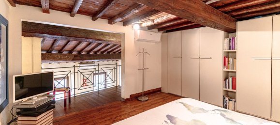 4 rooms Apartment in Florence, Italy No. 161888 17