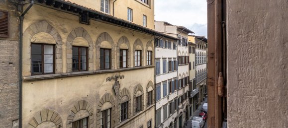 4 rooms Apartment in Florence, Italy No. 161888 28