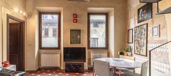 4 rooms Apartment in Florence, Italy No. 161888 10