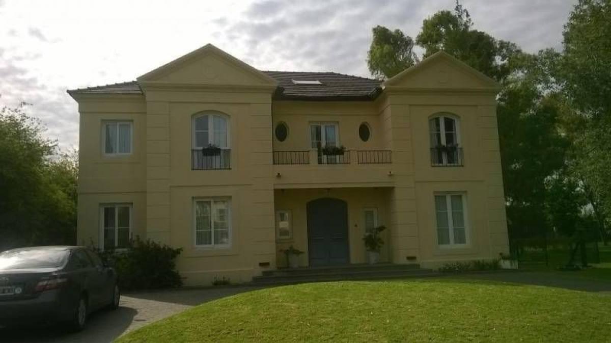 Дом с 4 спальнями в Тигре, Аргентина № 61465