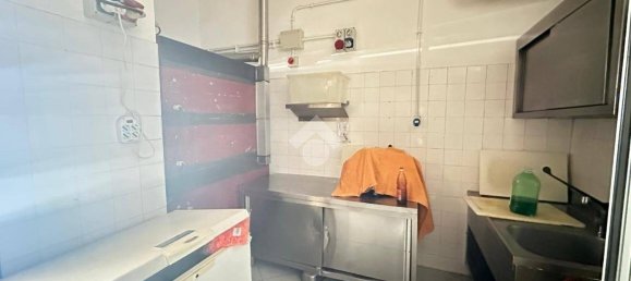 Propiedad comercial en Trezzano sul Naviglio, Italy 33 m² No. 54400 8