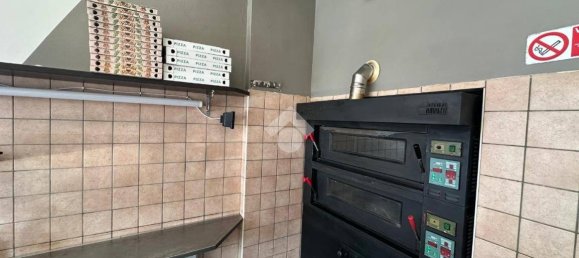 Propiedad comercial en Trezzano sul Naviglio, Italy 33 m² No. 54400 7