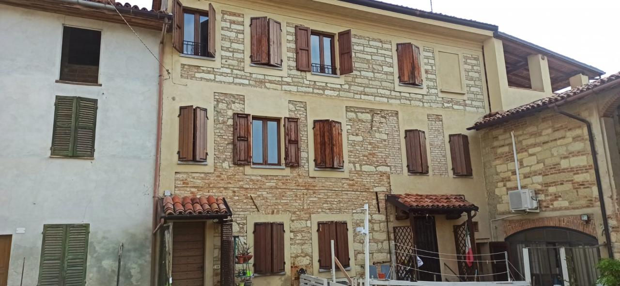 4 rooms House in Camagna Monferrato, Italy No. 114488