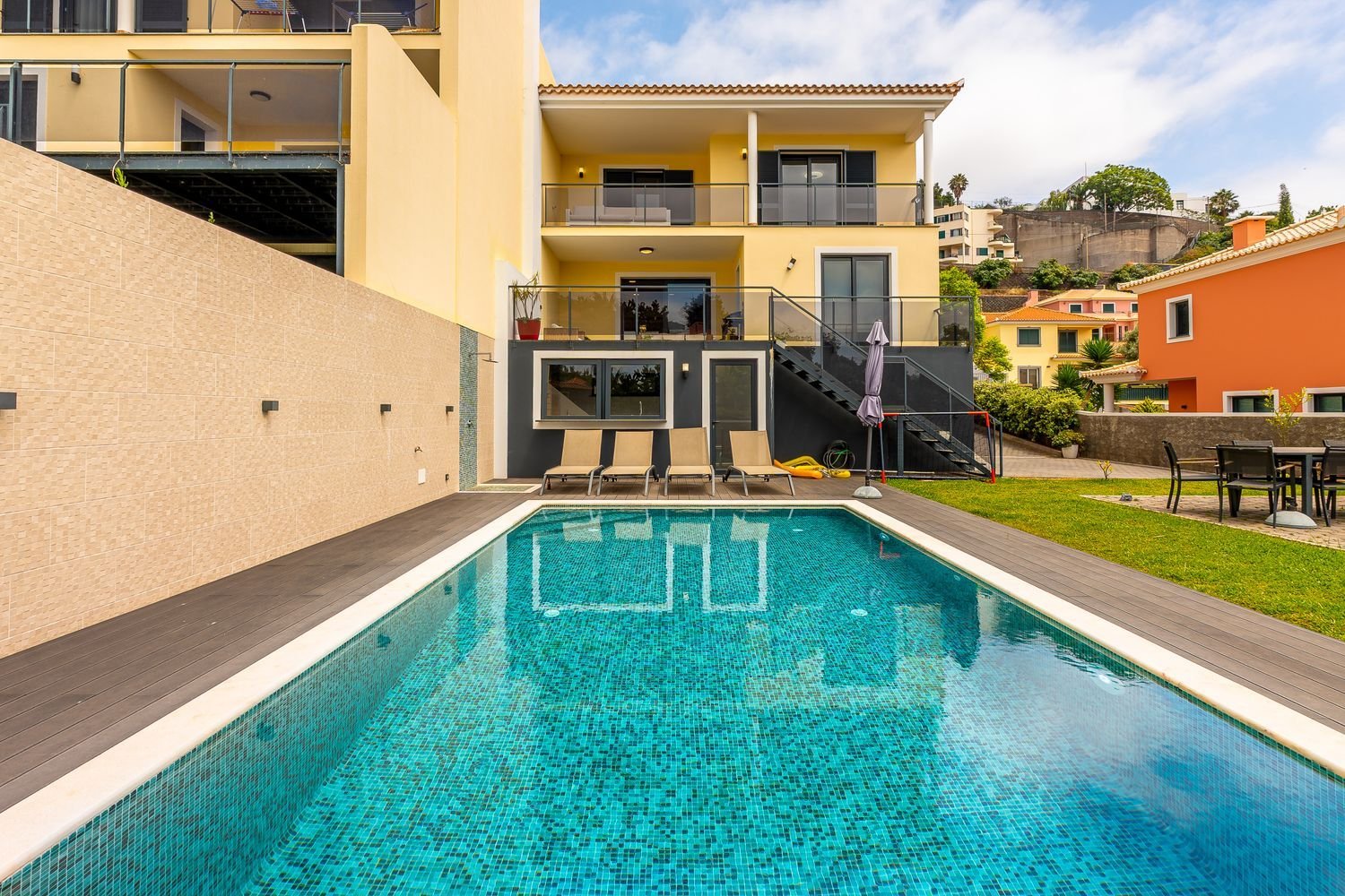 3 bedrooms House in Funchal, Portugal No. 290071