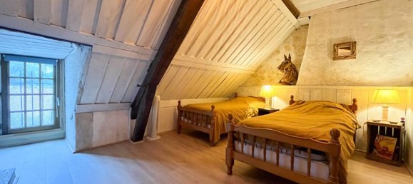 Casa de 2 dormitorios en Montresor, France No. 228154 10