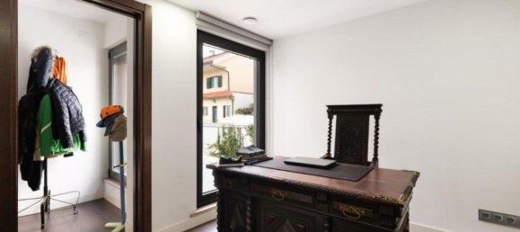 4 Schlafzimmer Haus in Oeiras, Portugal, Nr. 113723 11