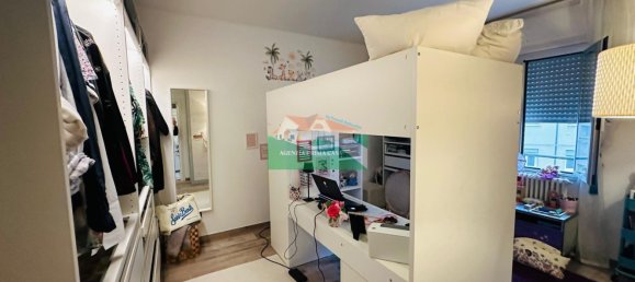2-salle Appartement à Ravenna, Italy No. 290624 11