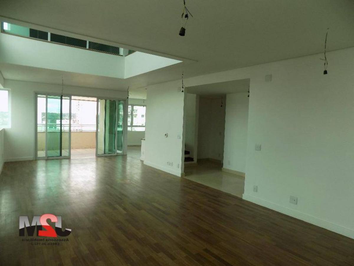 4 bedrooms House in Sao Paulo, Brazil No. 477065