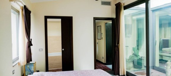 2 chambres Penthouse à Milan, Italy No. 327777 24