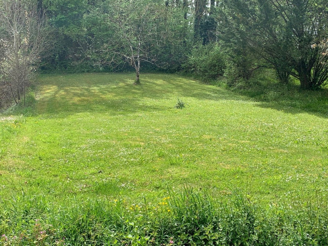 Земельный участок 1007м² в Шансе, Франция № 43118