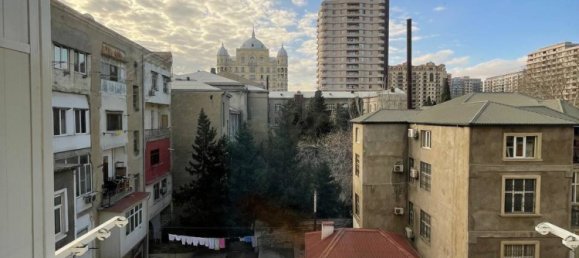 Apartamento de 3 dormitorios en Nasimi, Azerbaijan No. 2344 7