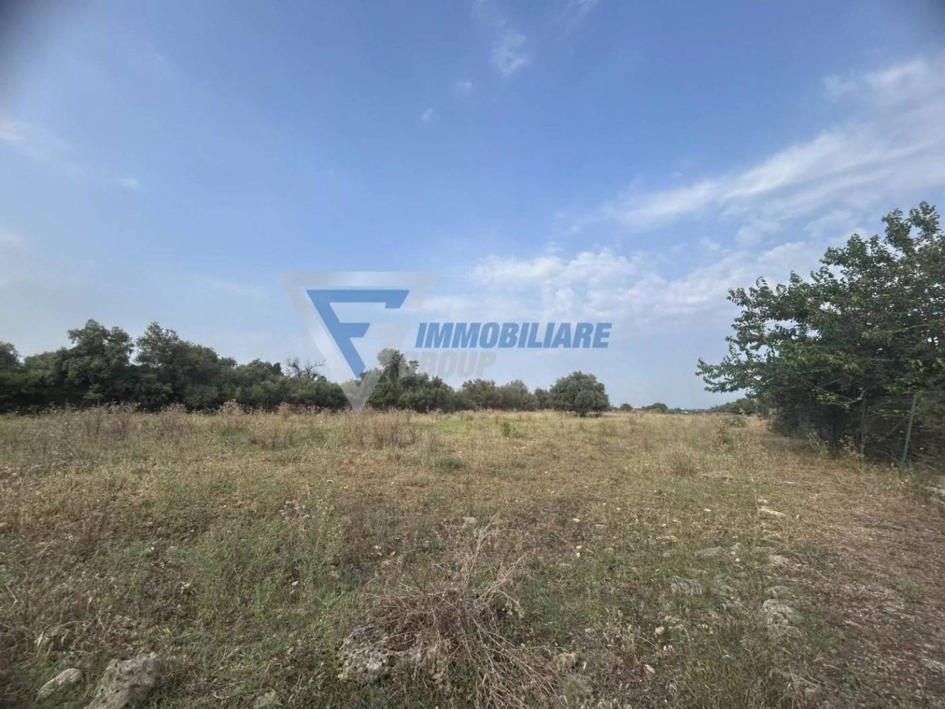  قطعة أرض في Syracuse, Italy 9350متر مربع رقم 348927