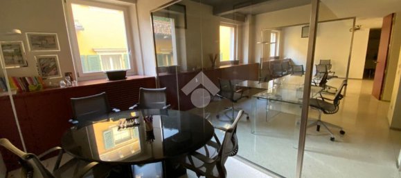 Офис с 3 комнатами в Верона, Италия № 68919 24