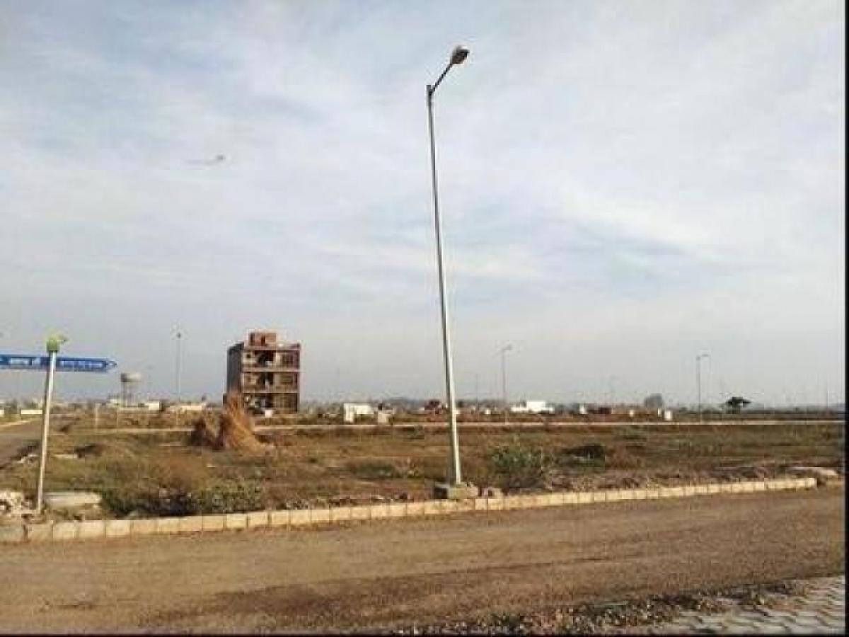  Land in Mohali, India No. 41877