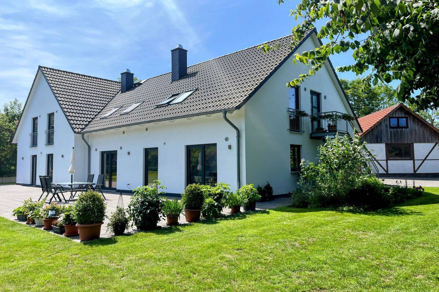 Adosado de 12 habitaciónes en Nordwestmecklenburg, Germany No. 322365