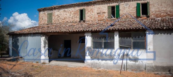 7 bedrooms House in Rimini, Italy No. 271159 3