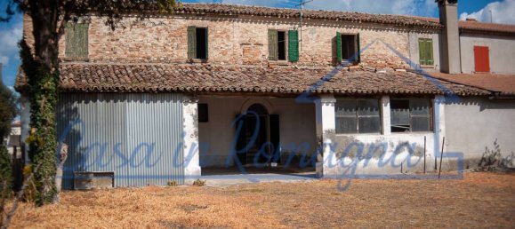 7 bedrooms House in Rimini, Italy No. 271159 2