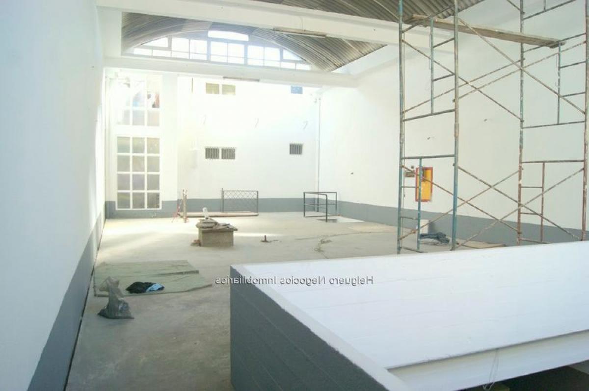  Building in Montevideo, Uruguay No. 16358