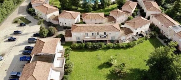 Apartamento de 1 dormitorio en Santa-Maria-Poggio, France No. 51567 11
