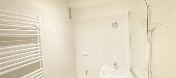 4 rooms Apartment in Penzing, Austria No. 189322 3