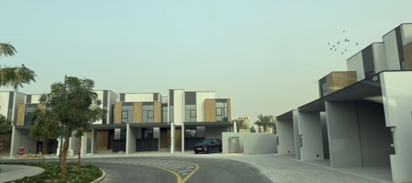 4 bedrooms Villa in Mudon, UAE No. 120134 20