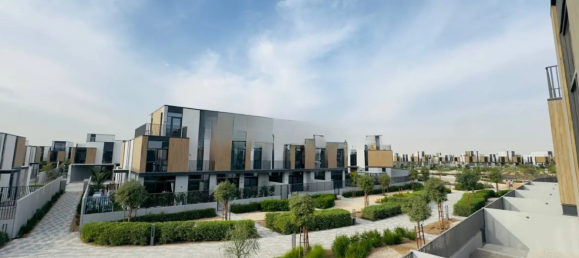 4 bedrooms Villa in Mudon, UAE No. 120134 21