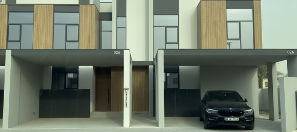 4 bedrooms Villa in Mudon, UAE No. 120134 2