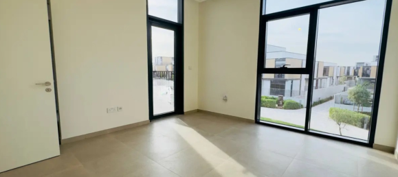 4 bedrooms Villa in Mudon, UAE No. 120134 14