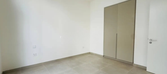 4 bedrooms Villa in Mudon, UAE No. 120134 4