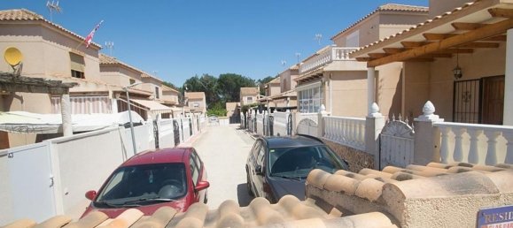 Adosado de 3 dormitorios en Torrevieja, Spain No. 133905 29