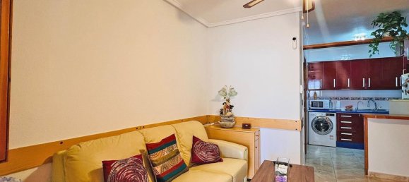 Adosado de 3 dormitorios en Torrevieja, Spain No. 133905 8