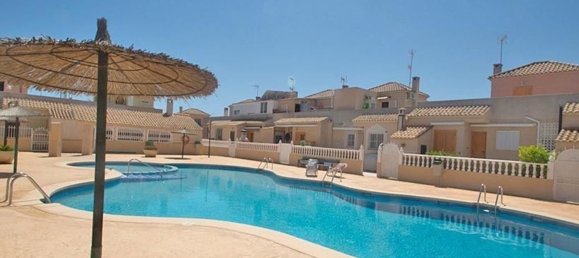 Adosado de 3 dormitorios en Torrevieja, Spain No. 133905 28