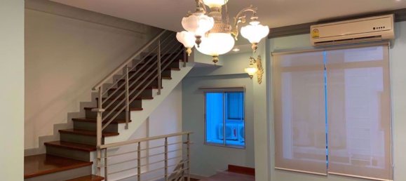 Casa T2 em Wang Thonglang, Thailand N.º 9888 6