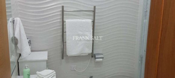 1 chambre Penthouse à Sliema, Malta No. 3963 16