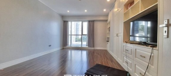 Apartamento T4 em Tay Ho, Vietnam N.º 750 11