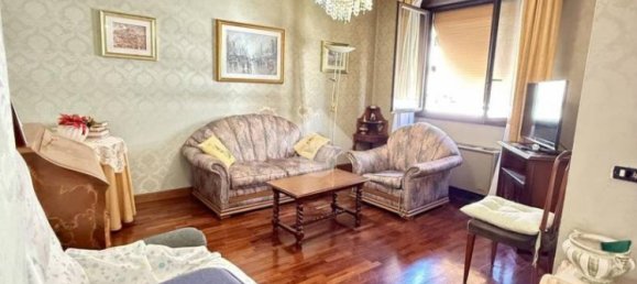 3 bedrooms Apartment in Rome, Italy No. 259201 7