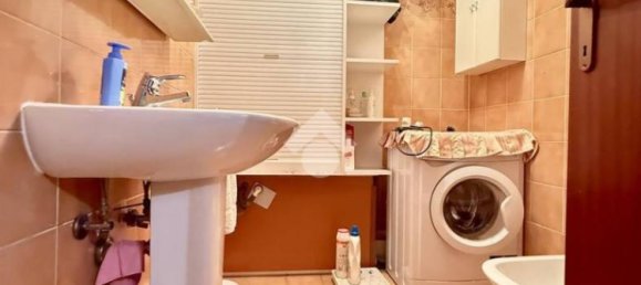 3 bedrooms Apartment in Rome, Italy No. 259201 29