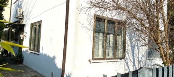 5غرفة شقة في Portomaggiore, Italy رقم 135363 3